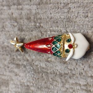Vintage Kris Kringle Brooch